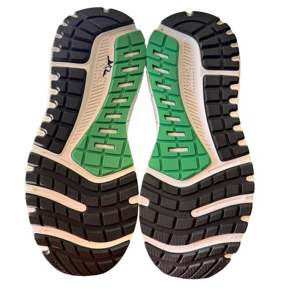 NWOB BROOKS WOMEN’S BROOKS ARIEL 20 GREY/GREEN ATHLETIC RUNNING SHOES Size 9 - Picture 3 of 7